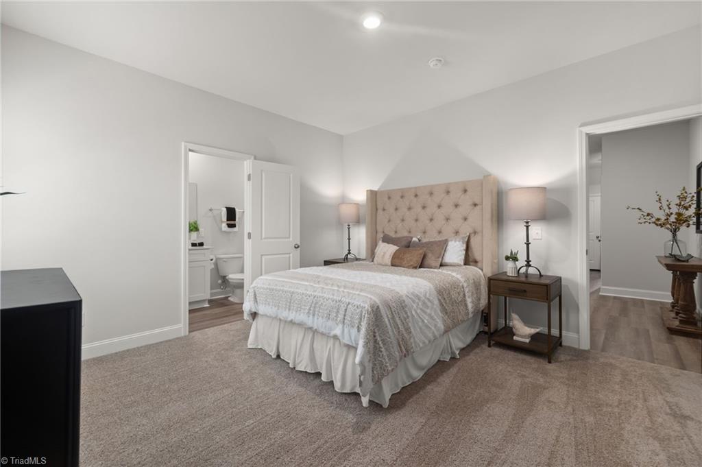 1729 University Drive, Unit D1 Burlington, NC 27215 - Photo 4 of 41