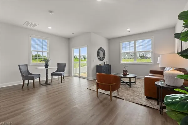 $2,765 | 1729 University Drive, Unit D1, Burlington, NC 27215