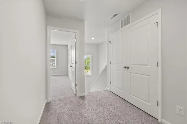 $2,765 | 1729 University Drive, Unit D1, Burlington, NC 27215