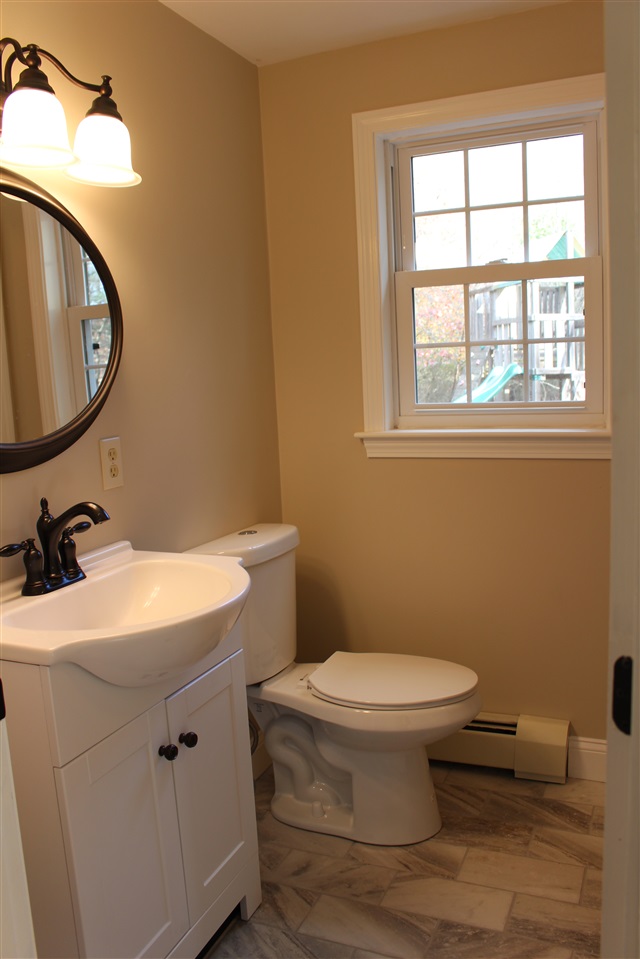 16 Birnum Woods Road Stratham, NH 03885 - Photo 6 of 19