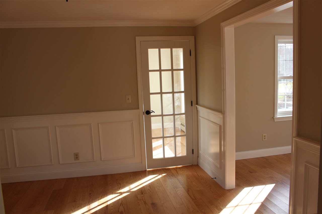 16 Birnum Woods Road Stratham, NH 03885 - Photo 8 of 19