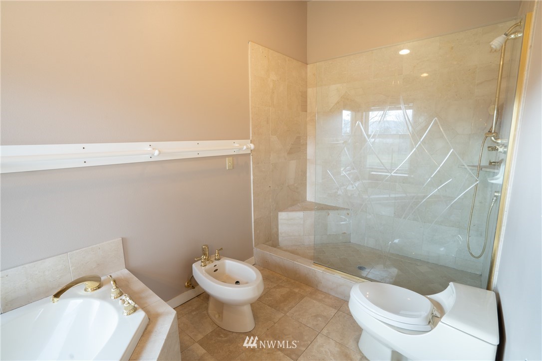 17302 Britt Road Mount Vernon, WA 98273 - Photo 9 of 25 Gallery Image 9