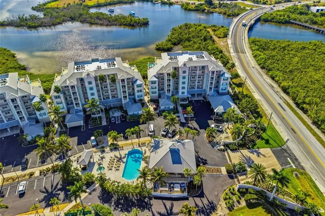 $899,500 | 13113 Gasparilla Road, Unit 503, Placida, FL 33946