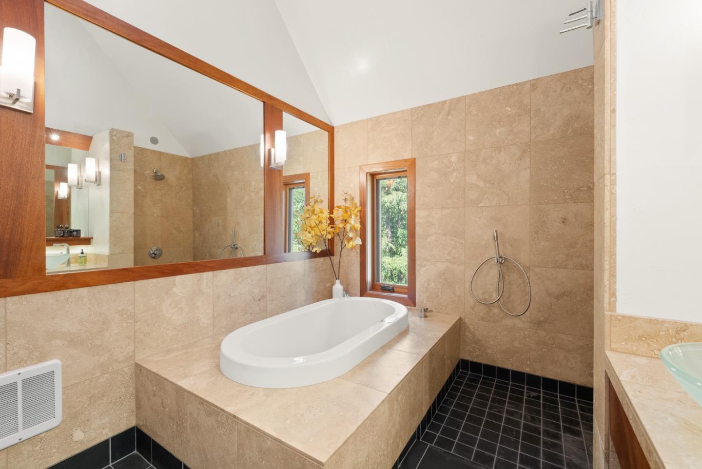 15220 Upper Ellen Road Los Gatos, CA 95033 - Photo 47 of 68