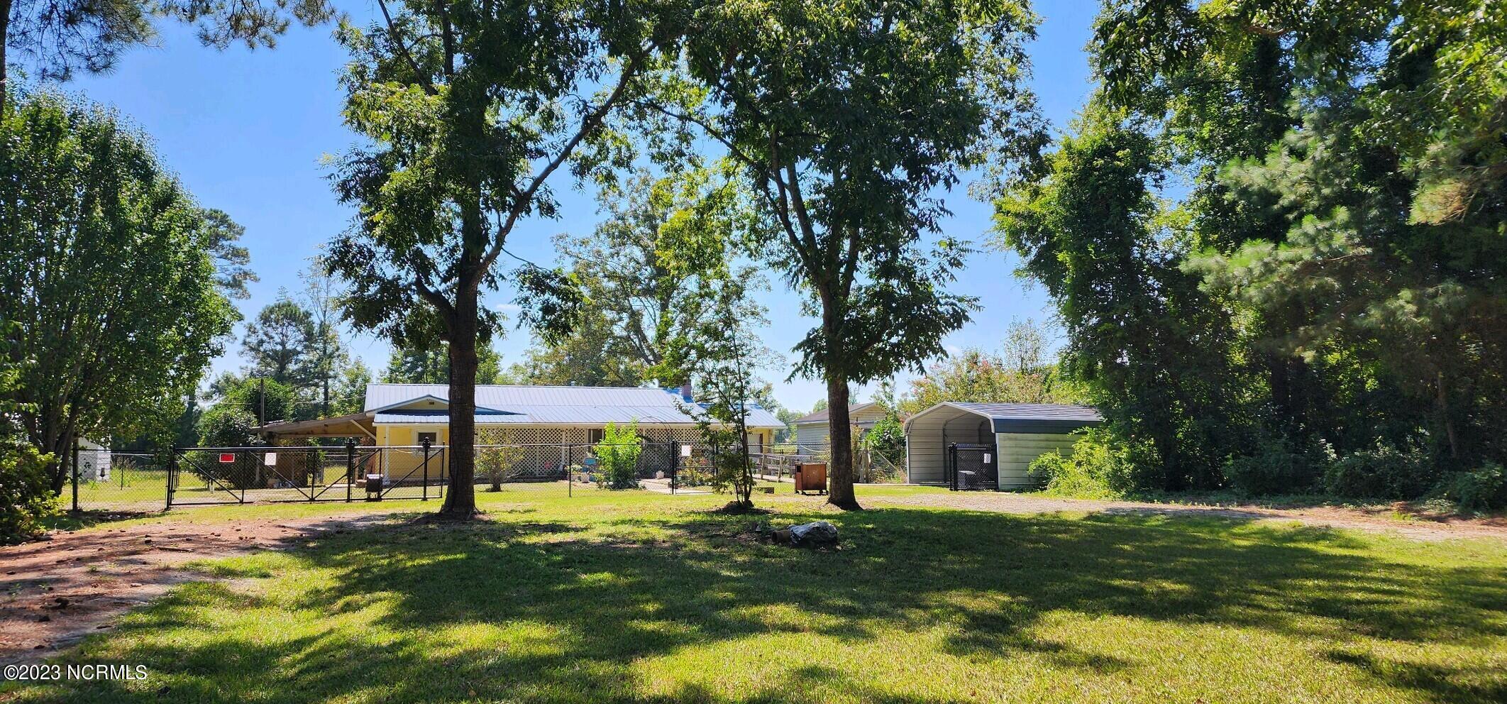 198 Merritt Road Chadbourn, NC 28431 - Photo 1 of 16 198 Merritt Road