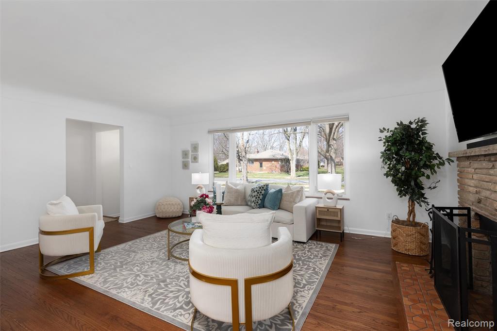 16115 Reedmere Avenue Franklin, MI 48025 - Photo 4 of 46 Gallery Image 4