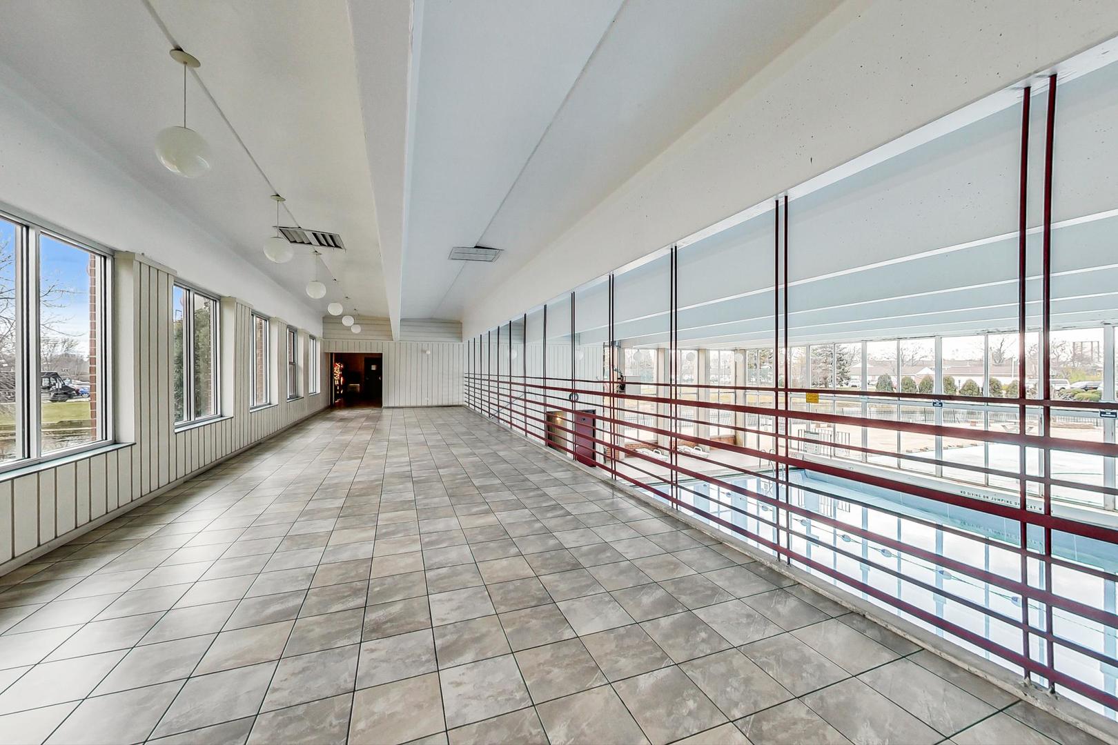 16 East Old Willow Road, Unit 414S Prospect Heights, IL 60070 - Photo 28 of 32