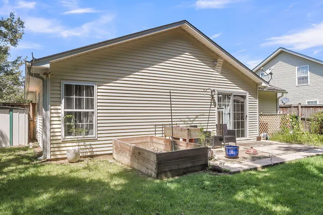 $305,000 | 300 Burton Court, Goose Creek, SC 29445