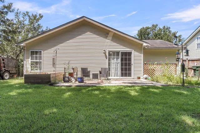 $305,000 | 300 Burton Court, Goose Creek, SC 29445