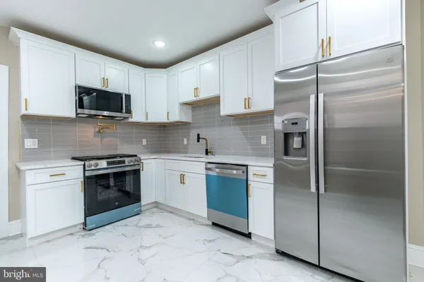 $2,999 | 6634 Musgrave Street, Philadelphia, PA 19119