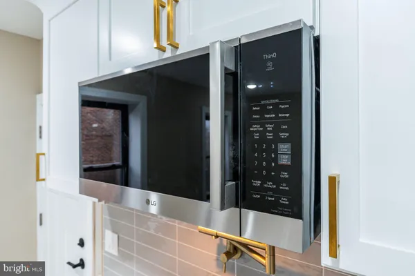 $2,999 | 6634 Musgrave Street, Philadelphia, PA 19119