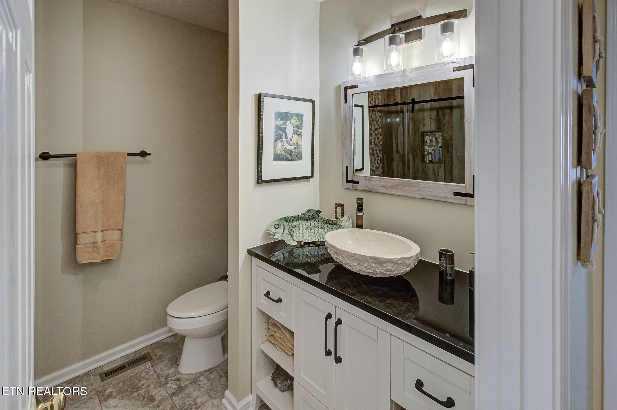 522 Tanasi Circle Loudon, TN 37774 - Photo 25 of 41 IMG_3076