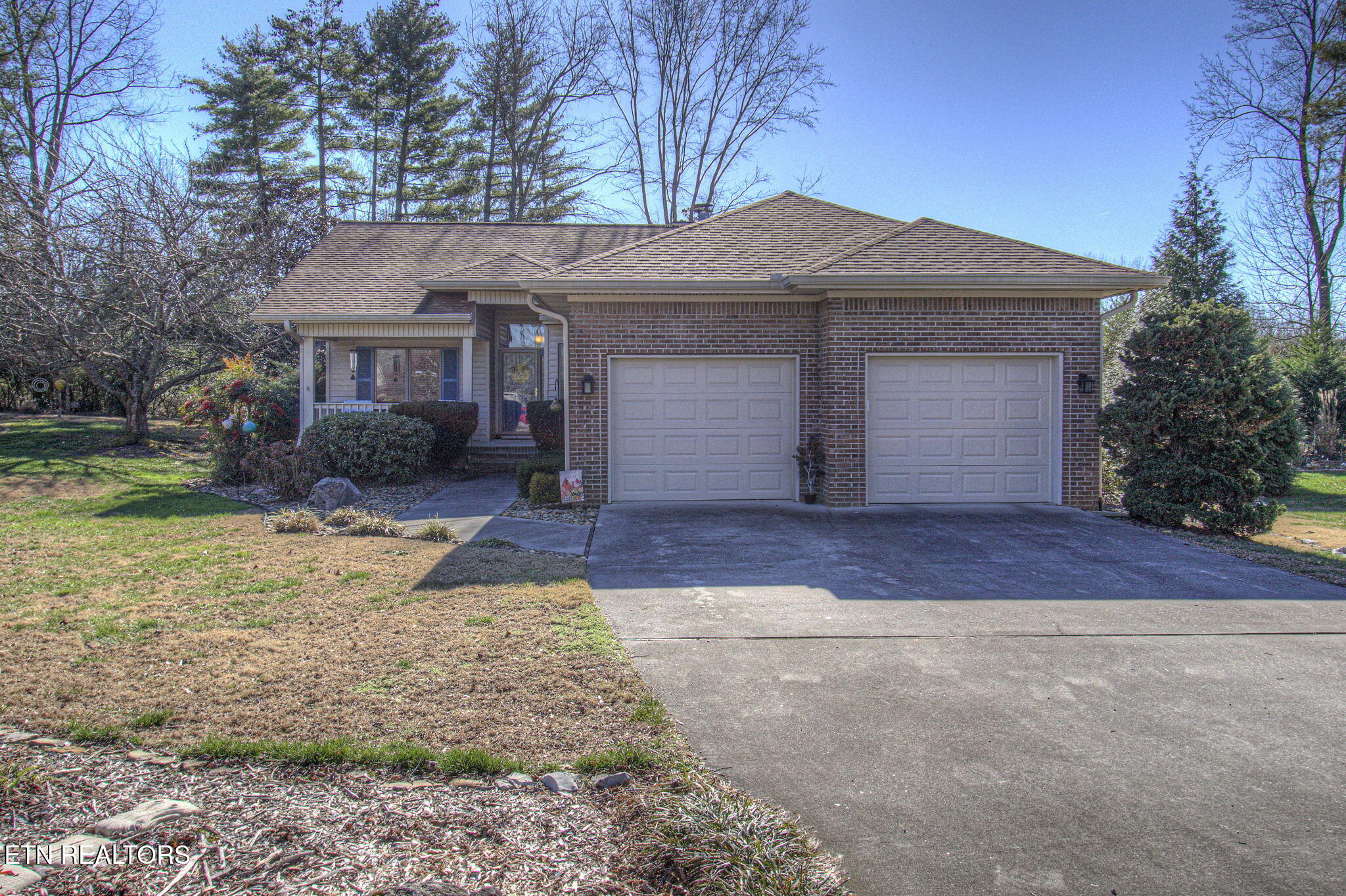 522 Tanasi Circle Loudon, TN 37774 - Photo 37 of 41 IMG_2944