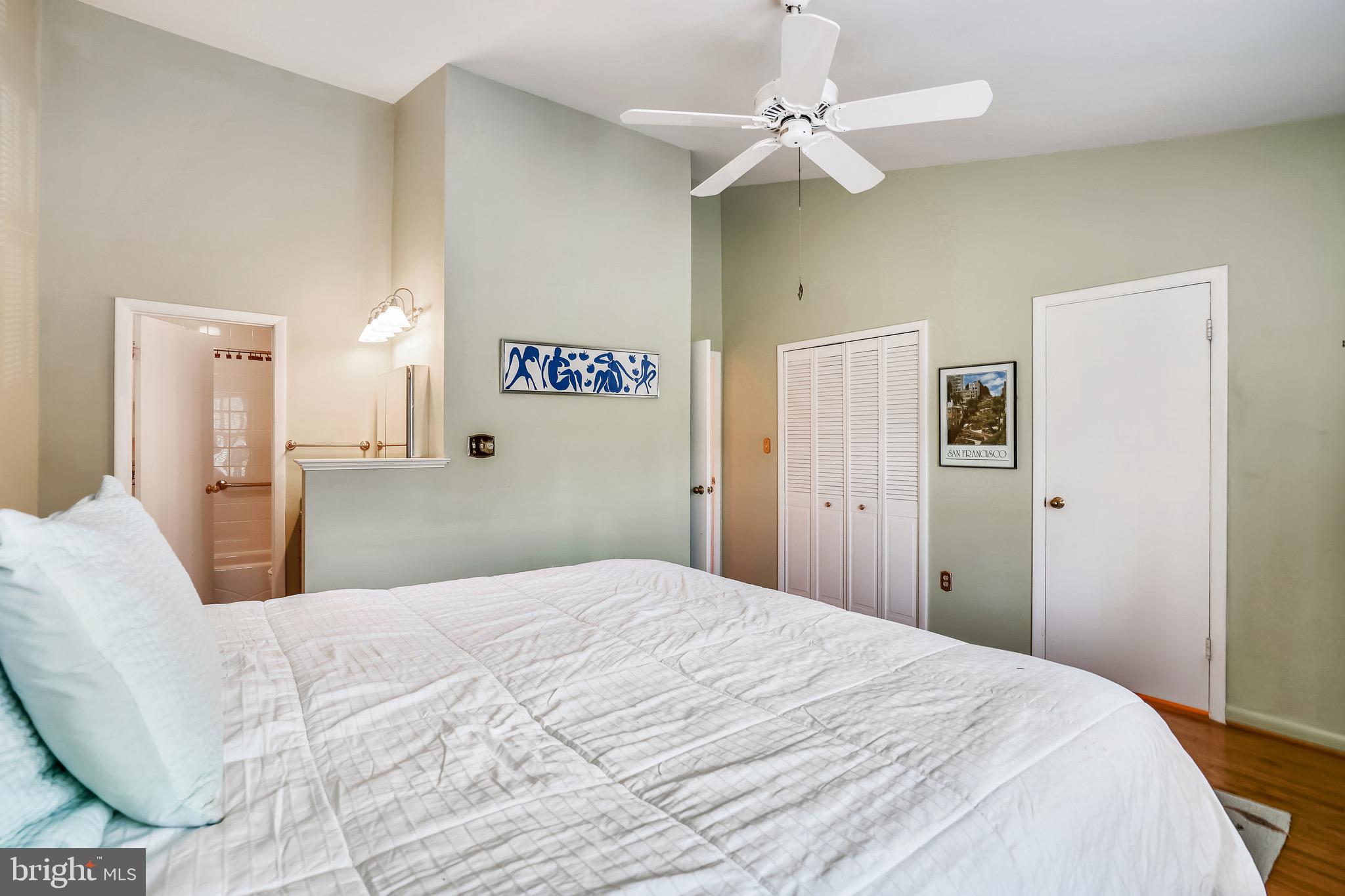 6939 Copper Bend Lane Baltimore, MD 21209 - Photo 24 of 35 Master bedroom