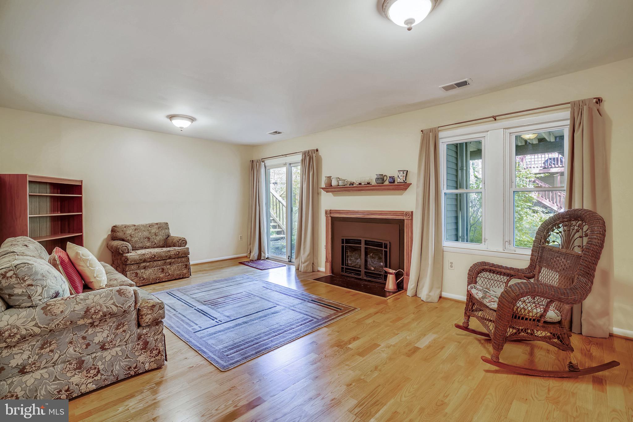 6939 Copper Bend Lane Baltimore, MD 21209 - Photo 29 of 35 Lower level family Room