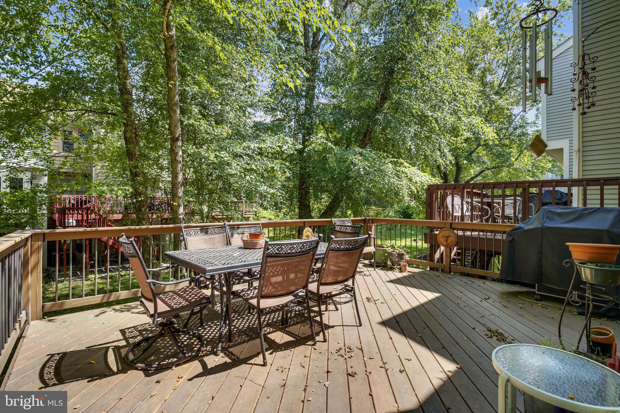 6939 Copper Bend Lane Baltimore, MD 21209 - Photo 33 of 35 Exterior deck