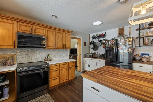$439,900 | 130 5th Street, Nashwauk, MN 55769