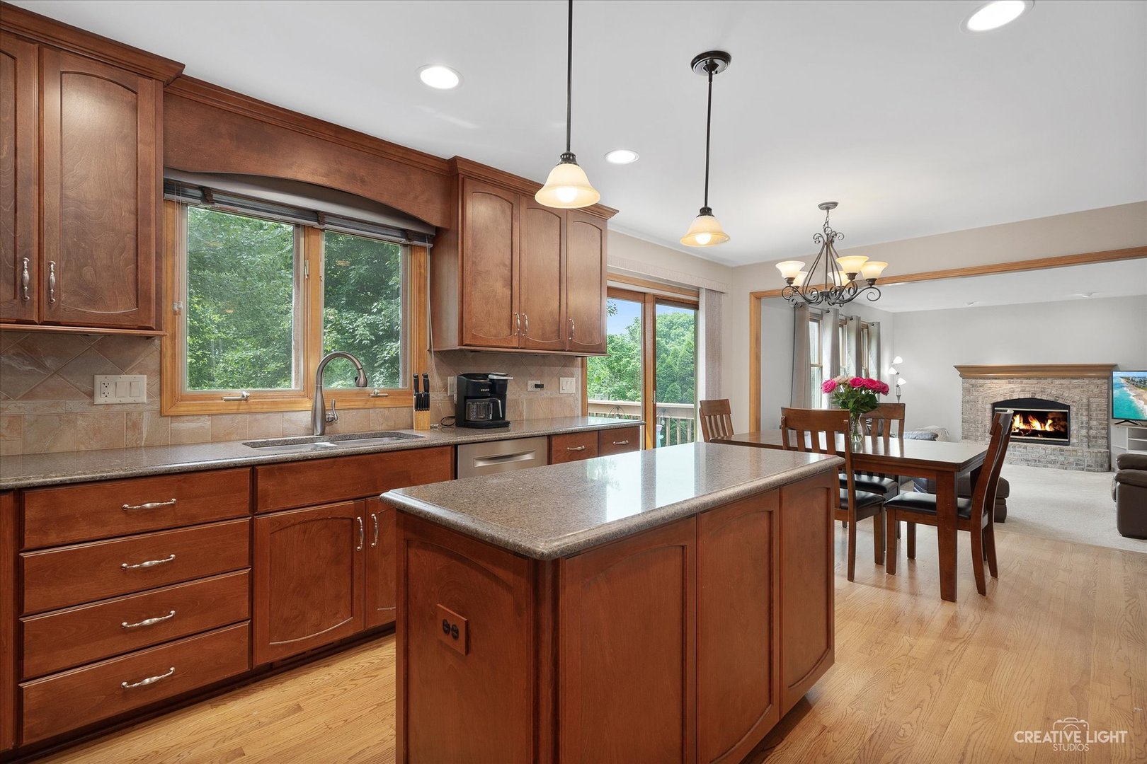 2304 Snapdragon Road Naperville, IL 60564 - Photo 13 of 44