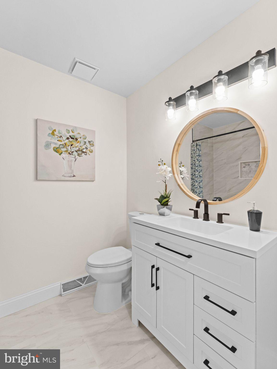 37 South Read Avenue Runnemede, NJ 08078 - Photo 14 of 42
