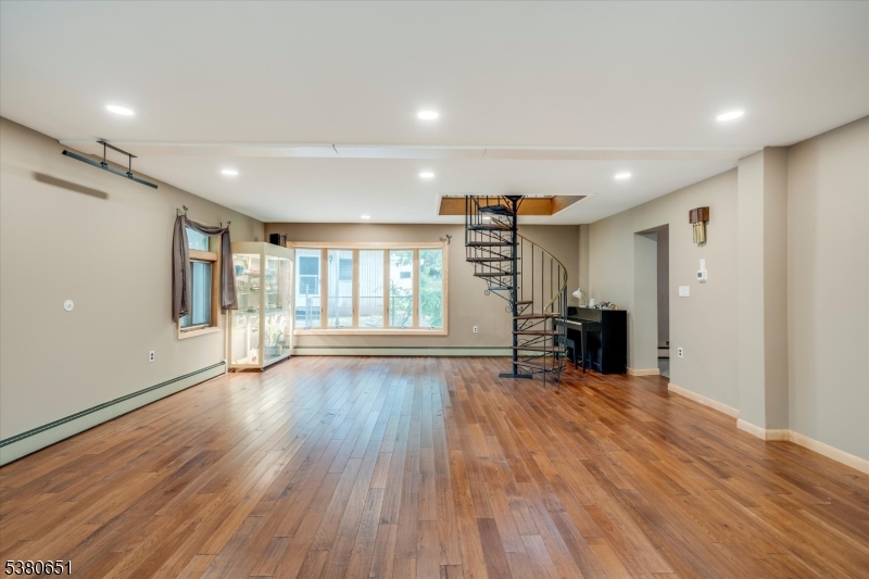 596 Meadow Road Bridgewater, NJ 08807 - Photo 3 of 28