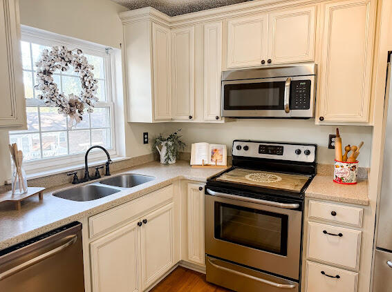 618 Walnut Street Millen, GA 30442 - Photo 4 of 20 IMG_1899