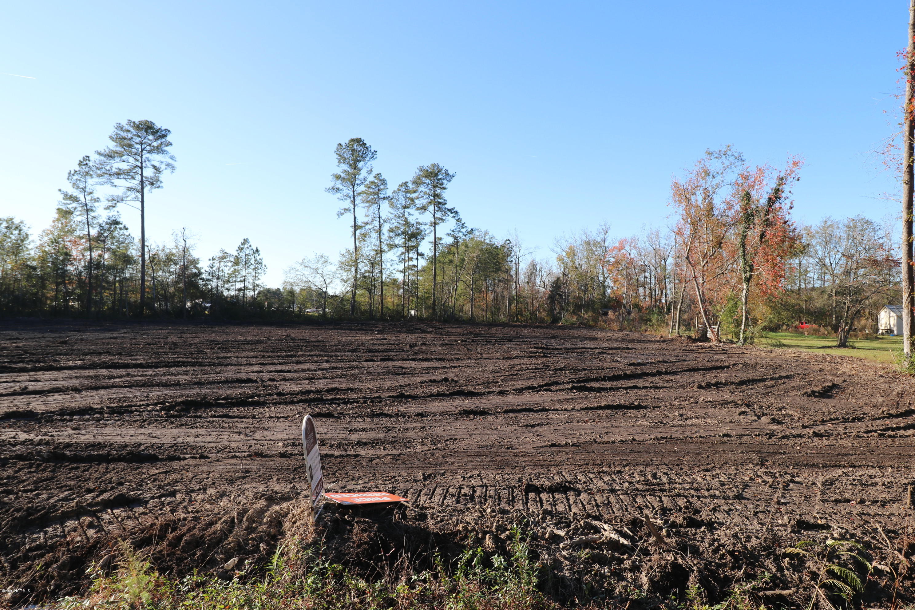137 Northwest Bridge Road Jacksonville, NC 28540 - Photo 1 of 4 IMG_4896