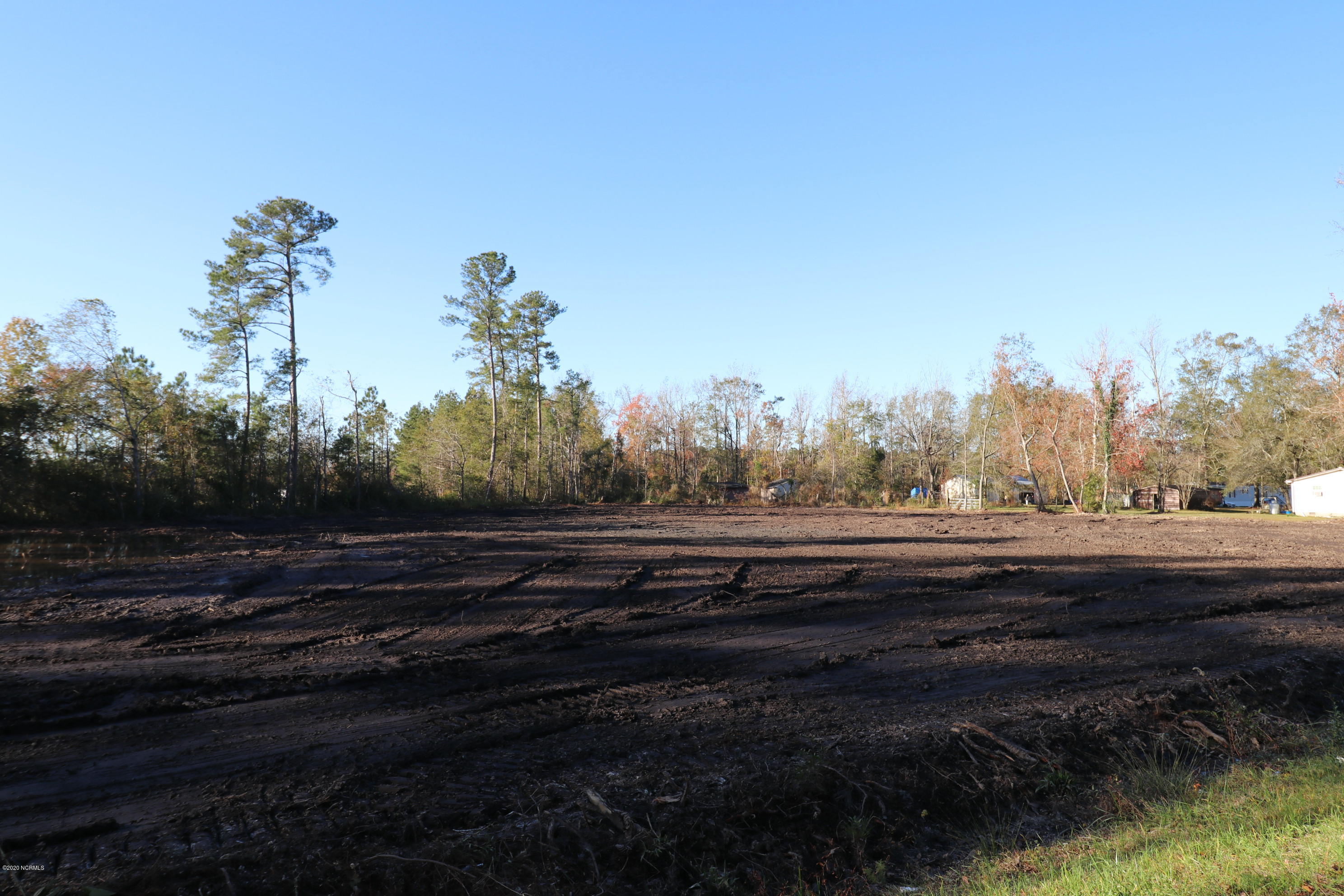 137 Northwest Bridge Road Jacksonville, NC 28540 - Photo 3 of 4 IMG_4898