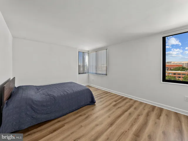 $330,000 | 2030 F Street Northwest, Unit 1008, Washington, DC 20006