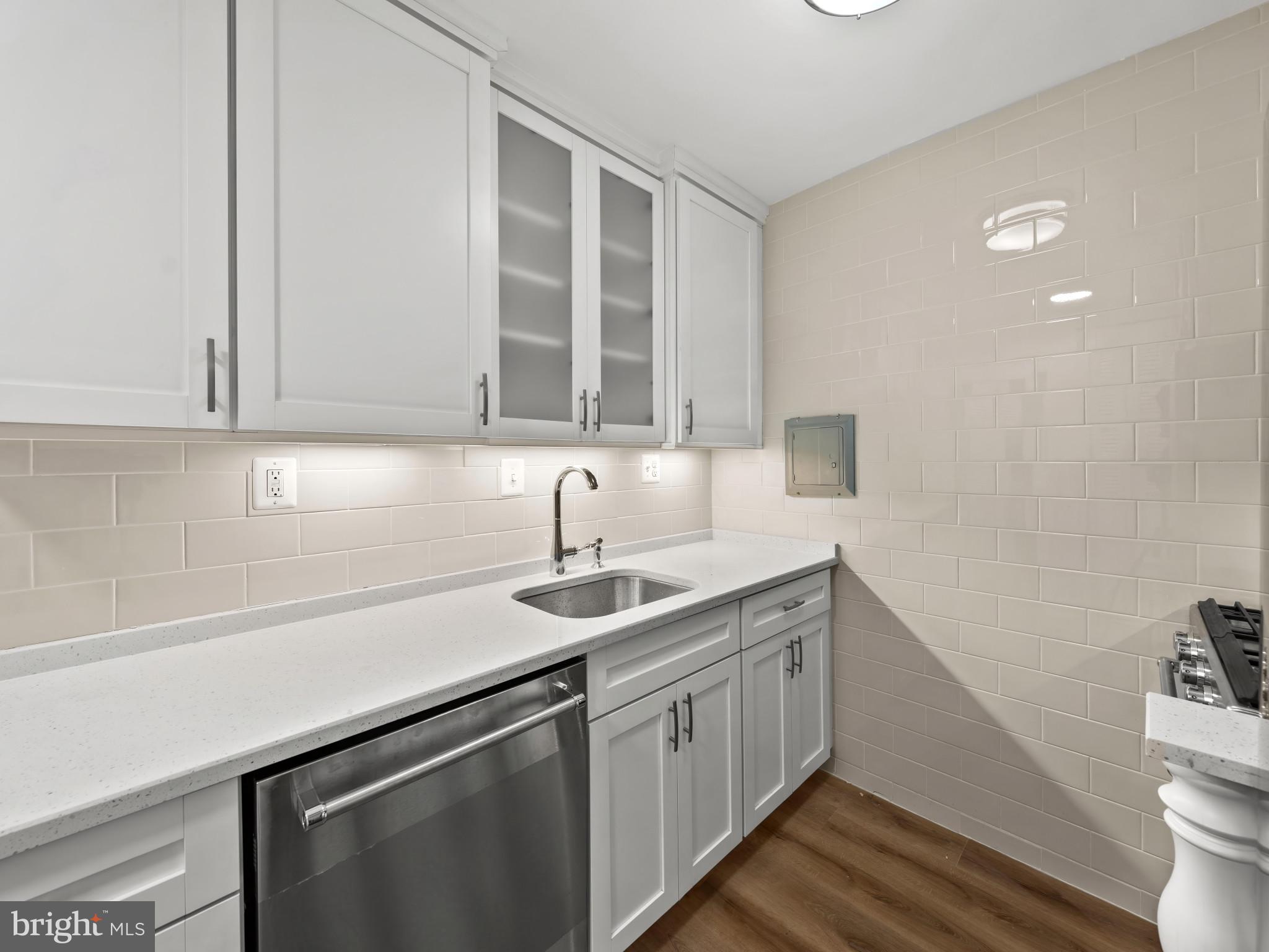 2030 F Street Northwest, Unit 1008 Washington, DC 20006 - Photo 6 of 21