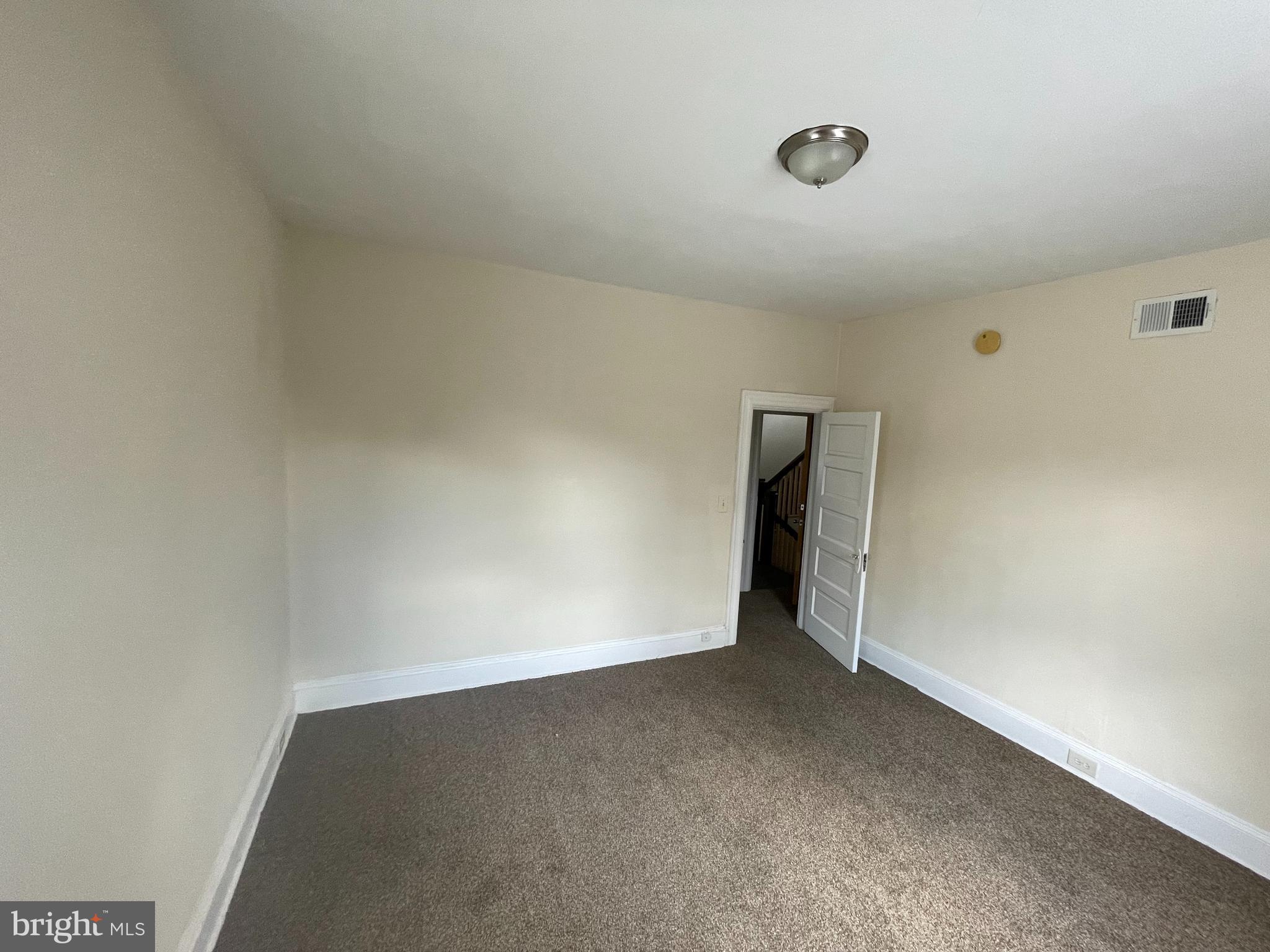 3411 Fairview Avenue Baltimore, MD 21216 - Photo 29 of 75