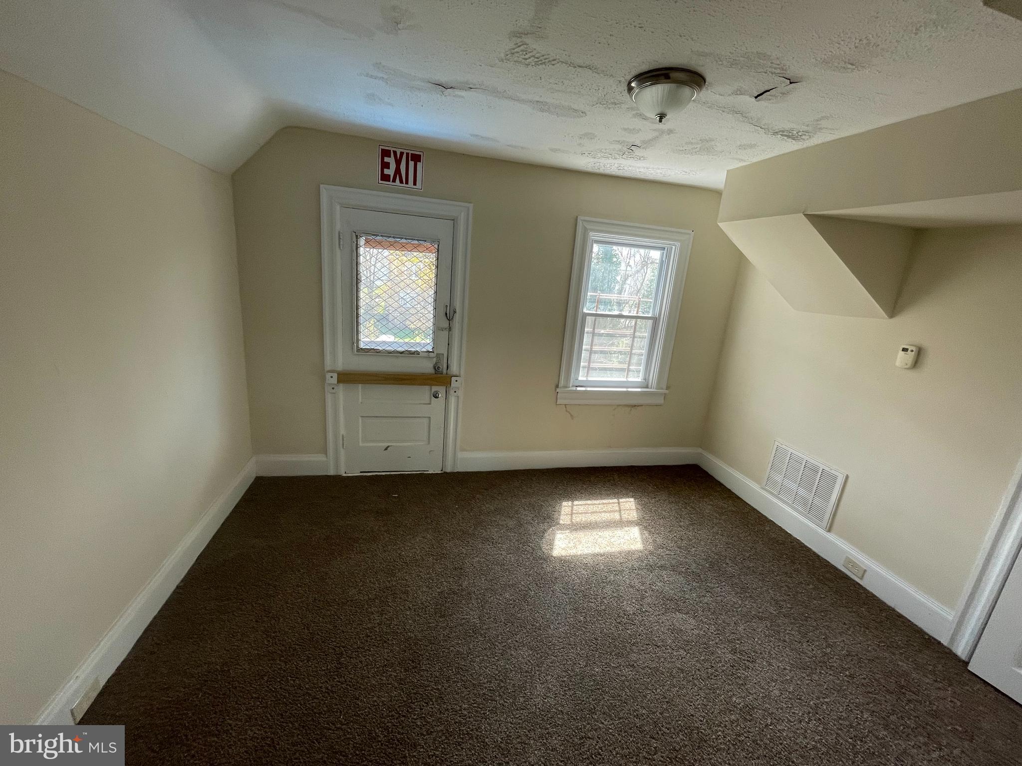 3411 Fairview Avenue Baltimore, MD 21216 - Photo 48 of 75