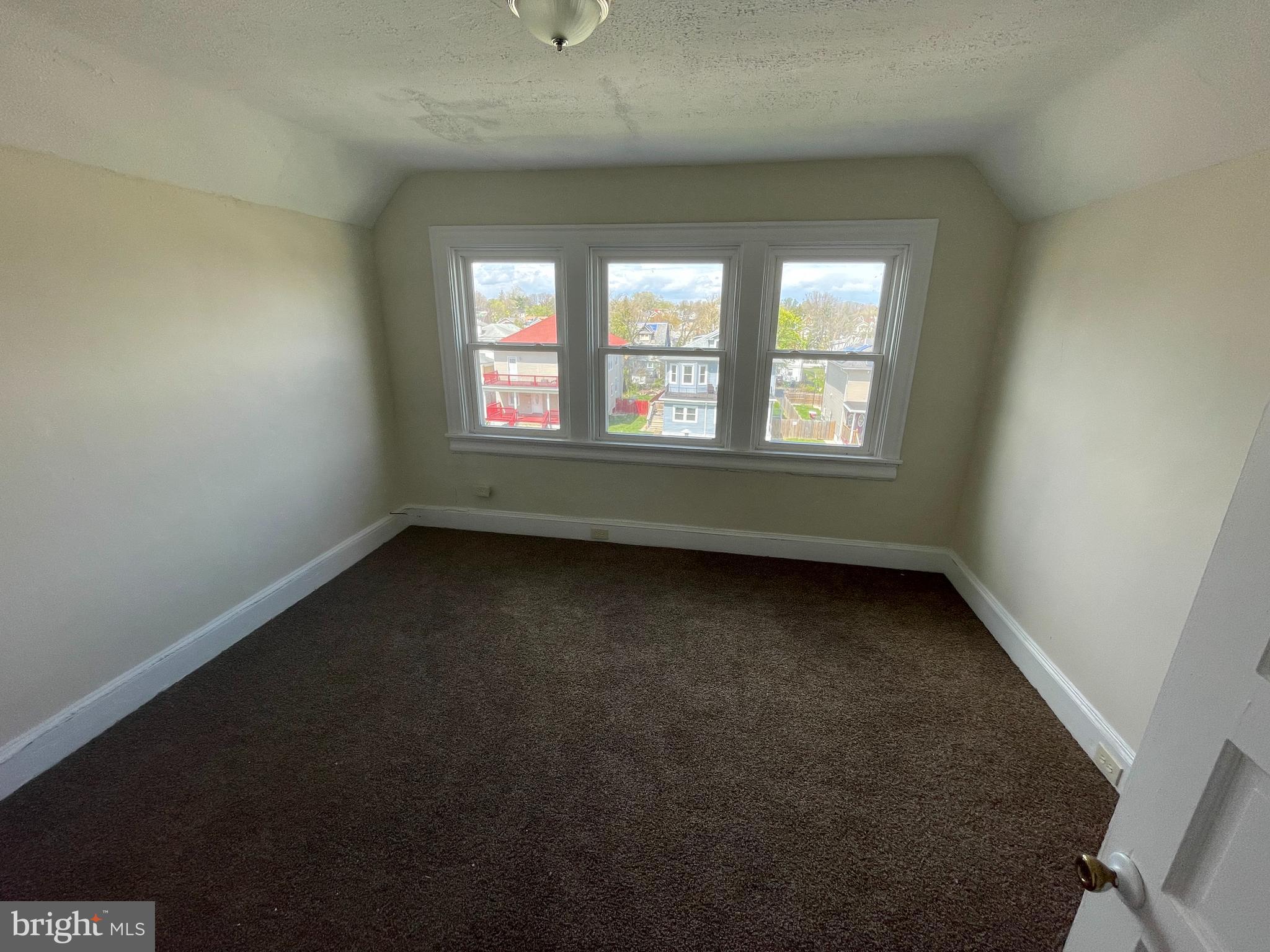 3411 Fairview Avenue Baltimore, MD 21216 - Photo 58 of 75