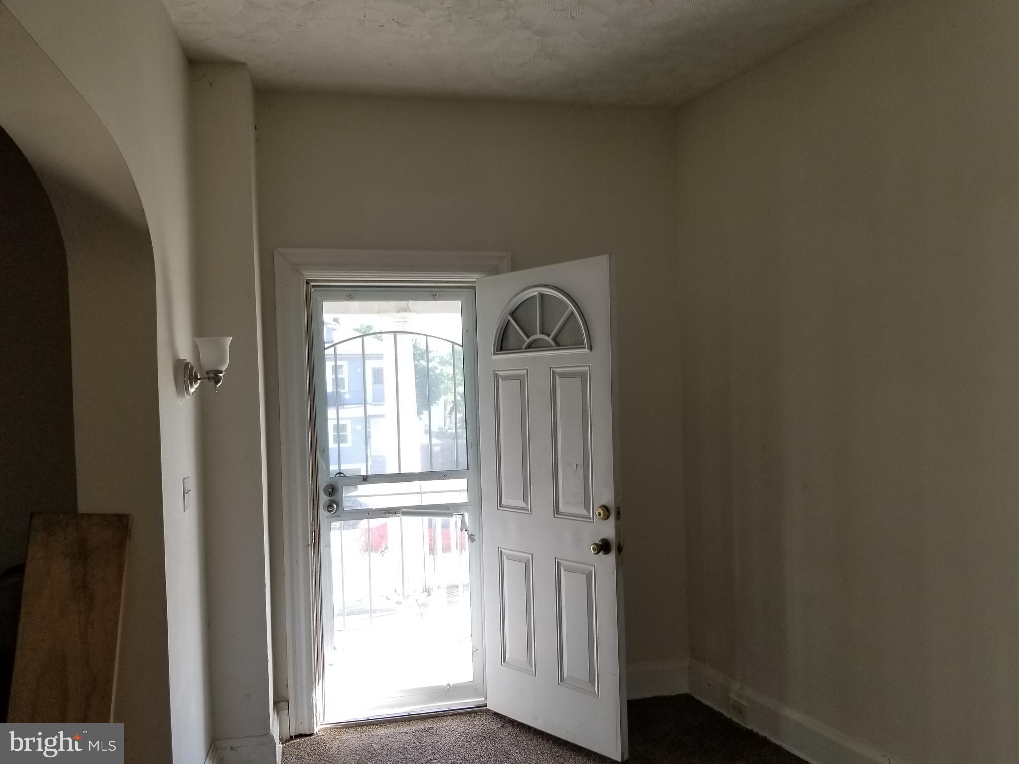 3411 Fairview Avenue Baltimore, MD 21216 - Photo 8 of 75