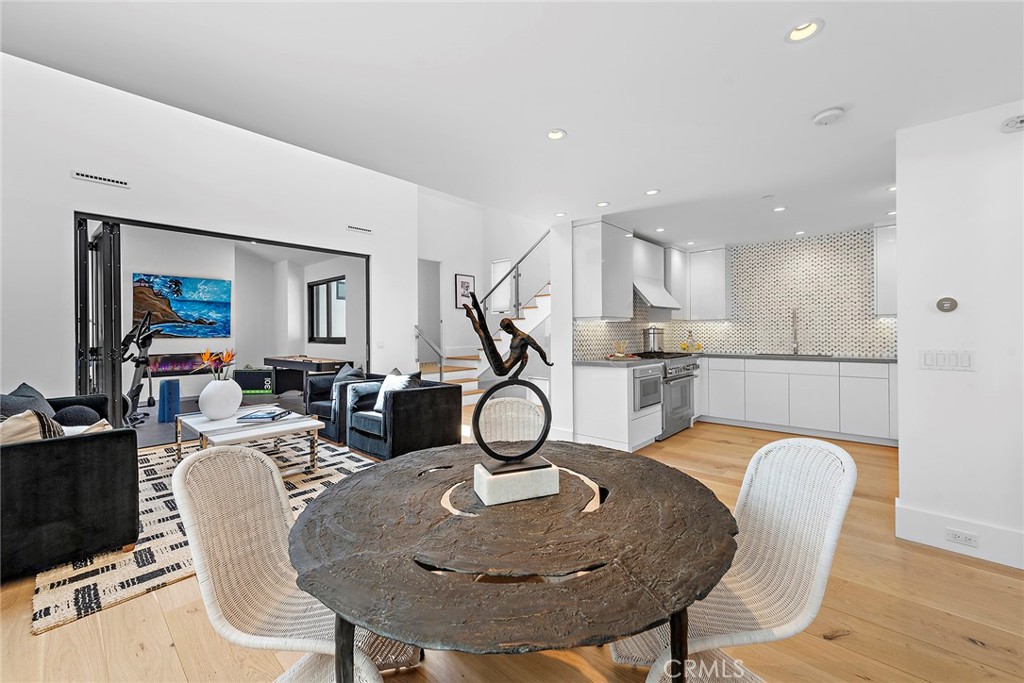 604 1/2 Acacia Avenue Corona del Mar, CA 92625 - Photo 5 of 16