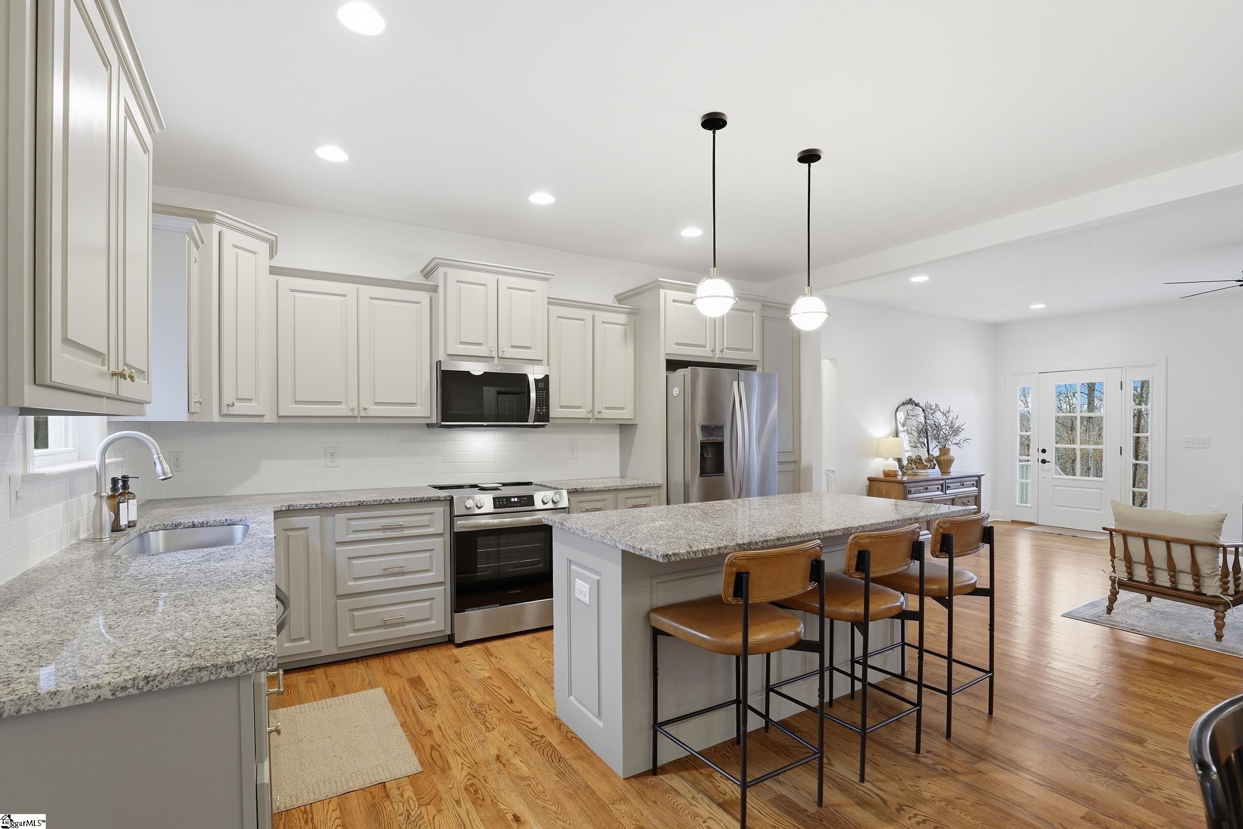 14 Hickory Street Williamston, SC 29697 - Photo 12 of 37