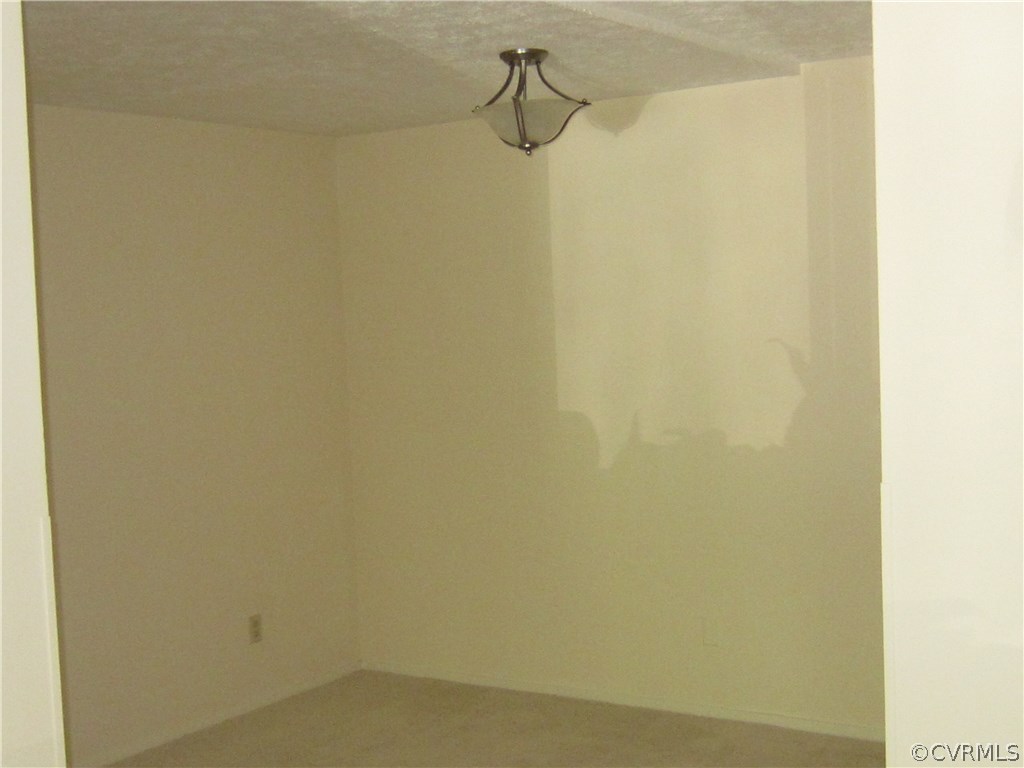 1501 Largo Road, Unit 101 Henrico, VA 23238 - Photo 4 of 8 Gallery Image 4
