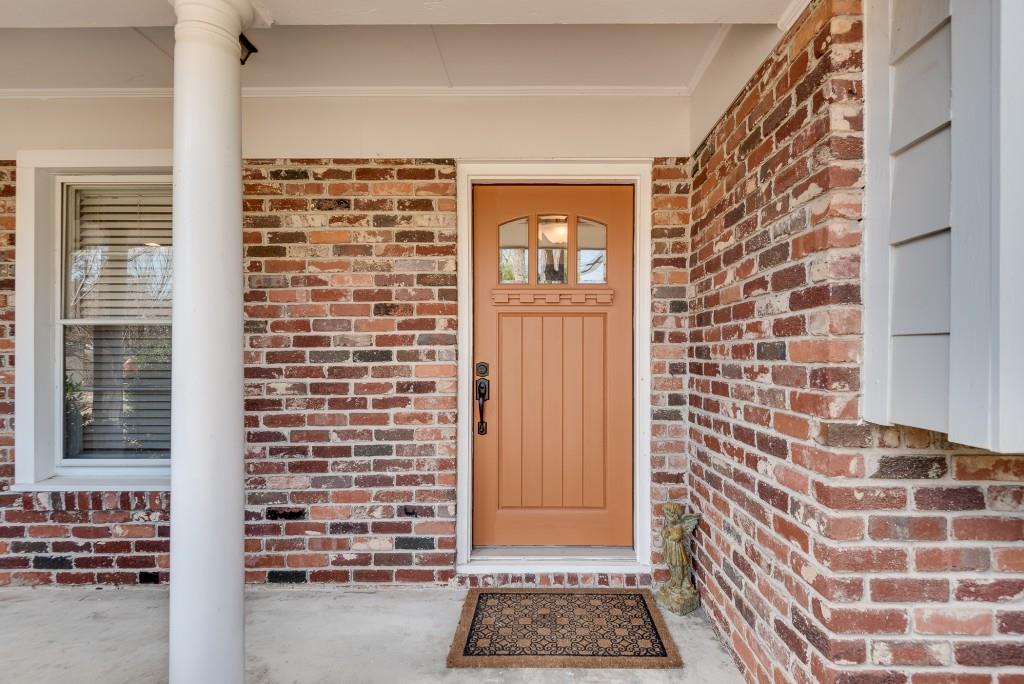 1440 Diamond Head Circle Decatur, GA 30033 - Photo 2 of 35 a view of a door and wooden floor