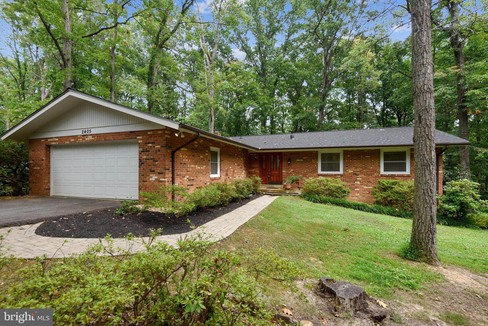2405 Paddock Lane Reston, VA 20191 - Photo 1 of 50 Reston oasis on closed end street with cul de sac