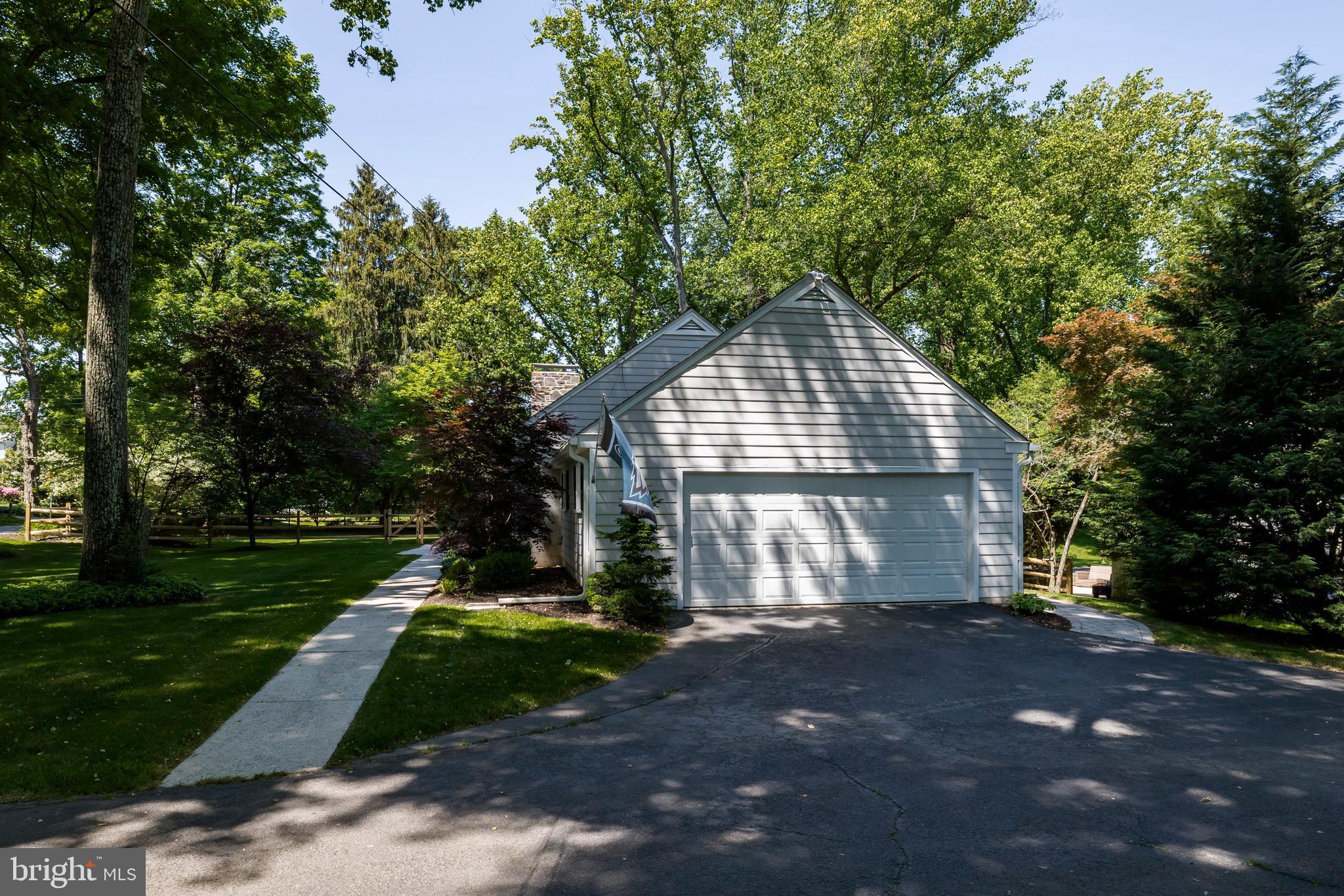 203 Spencer Road Devon, PA 19333 - Photo 40 of 42 Exterior Side Garage