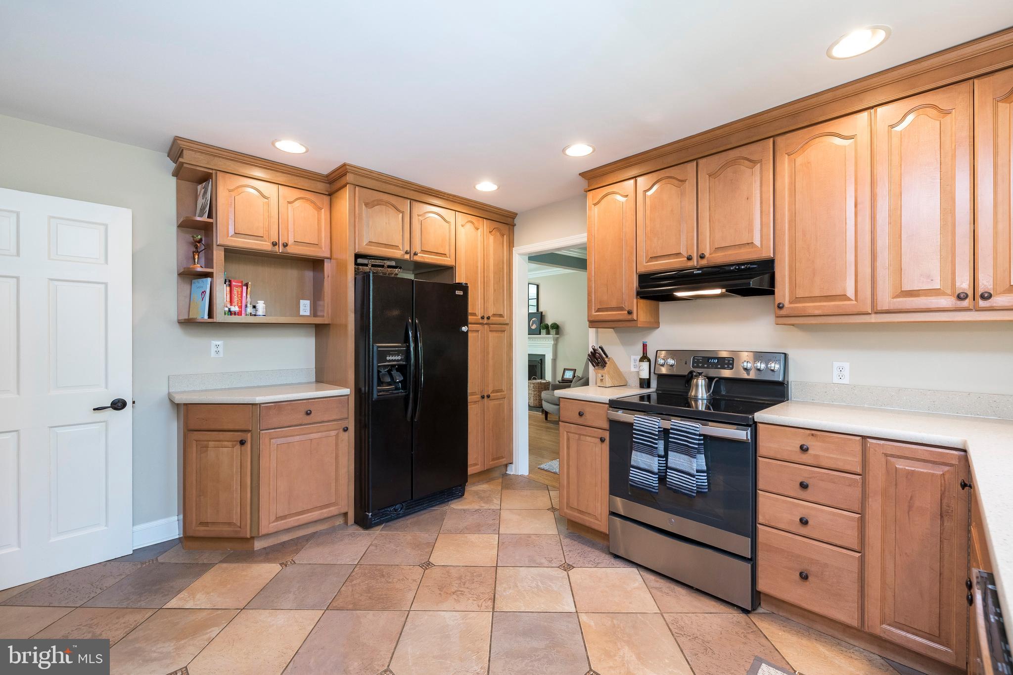 203 Spencer Road Devon, PA 19333 - Photo 10 of 42 Kitchen 2