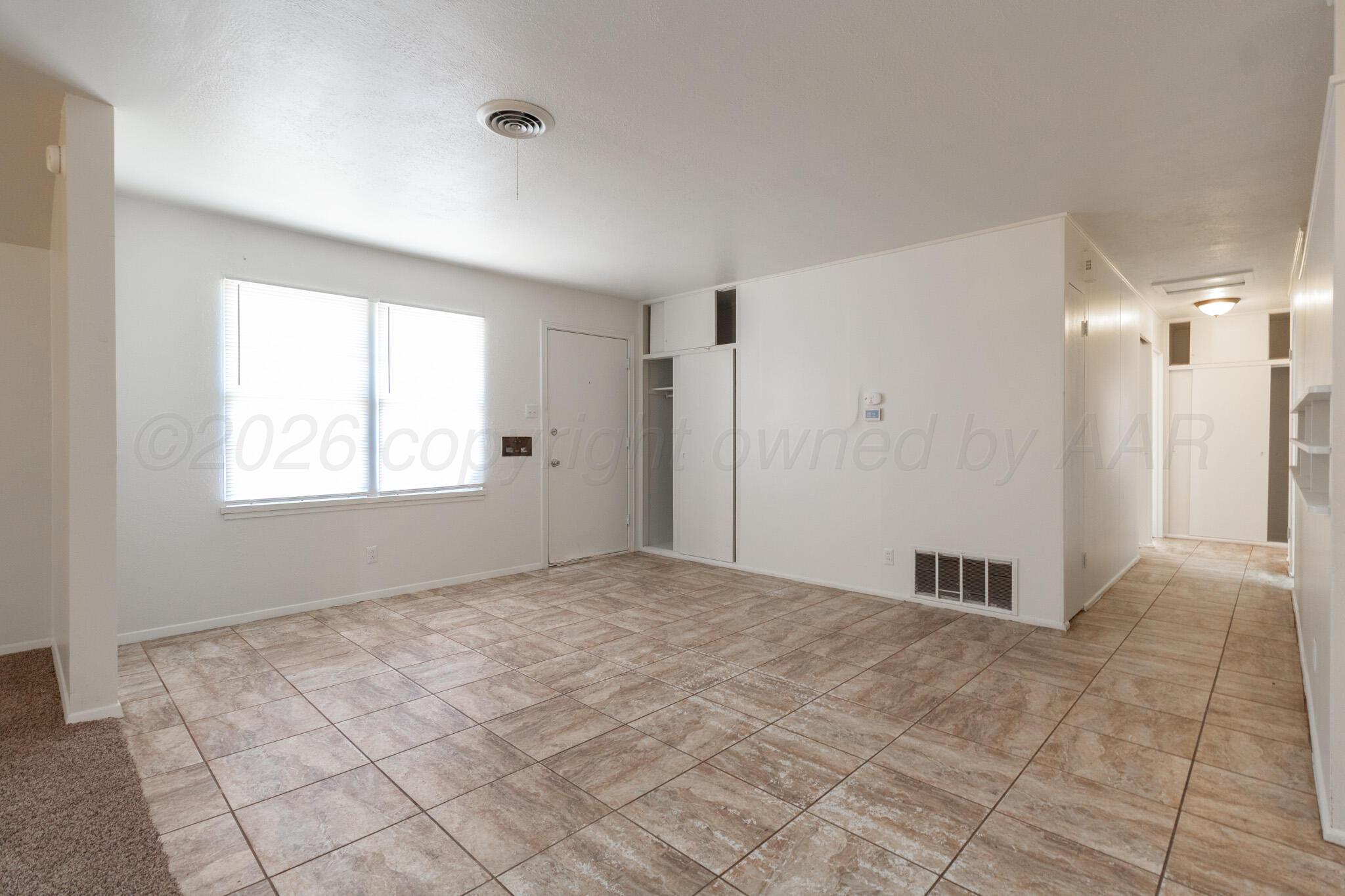 4714 South Bonham Street Amarillo, TX 79110 - Photo 2 of 18 _MG_3966