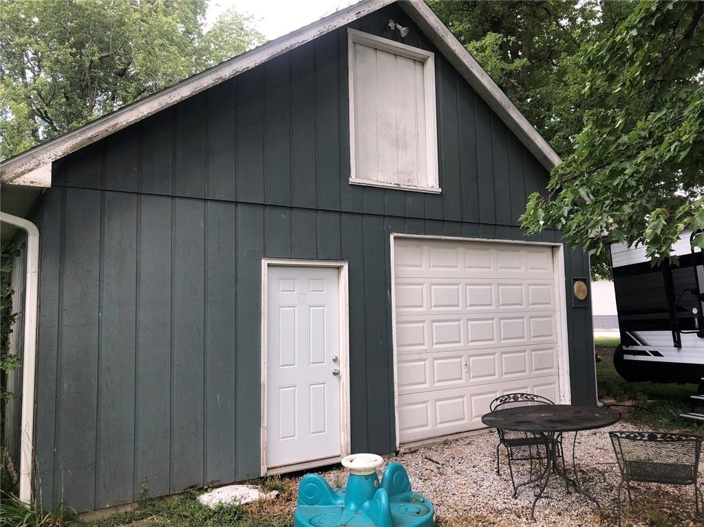 7928 West Division Road Tipton, IN 46072 - Photo 17 of 24 Gallery Image 17