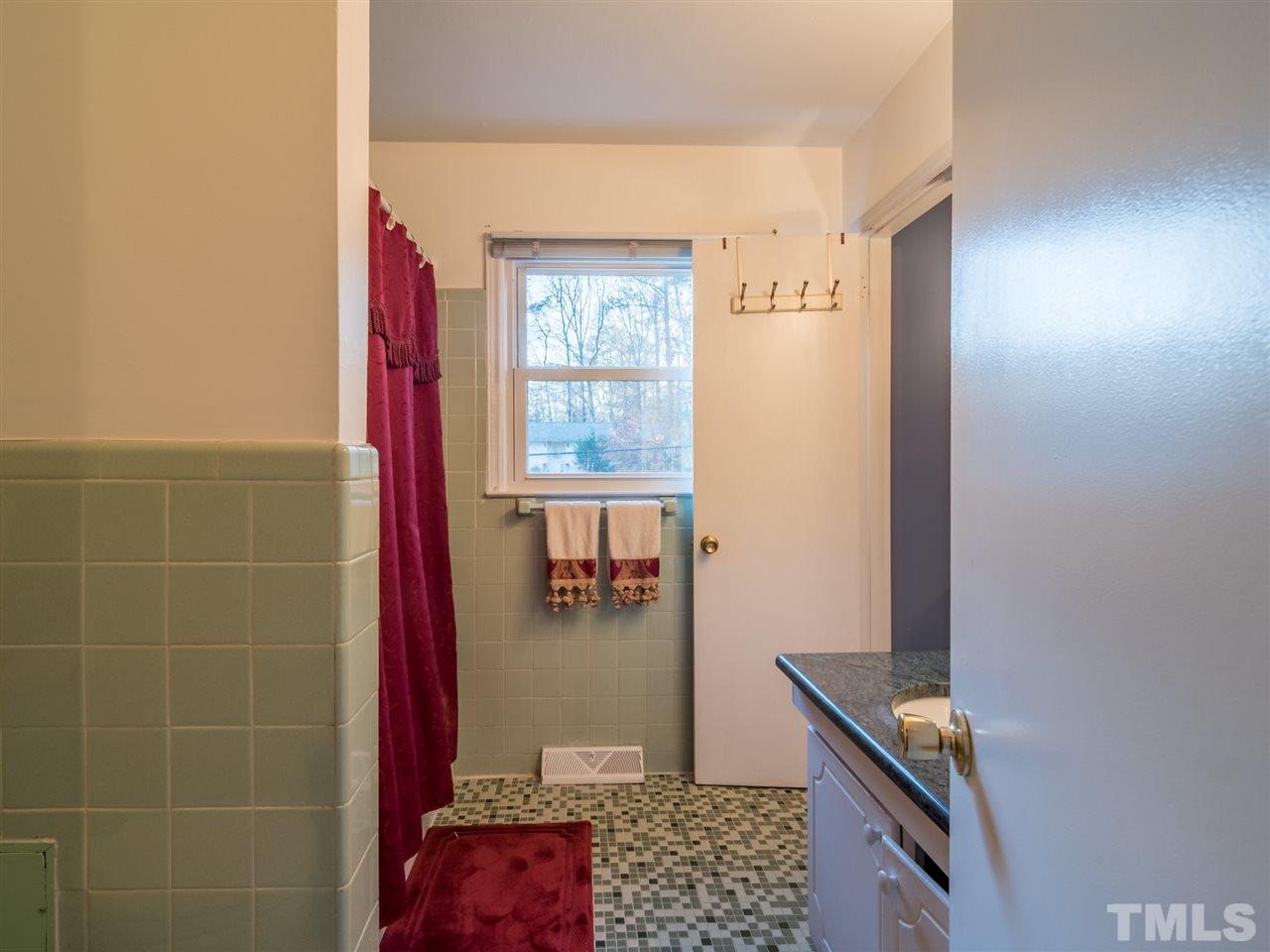 709 Tinkerbell Road Chapel Hill, NC 27517 - Photo 12 of 15 Gallery Image 12