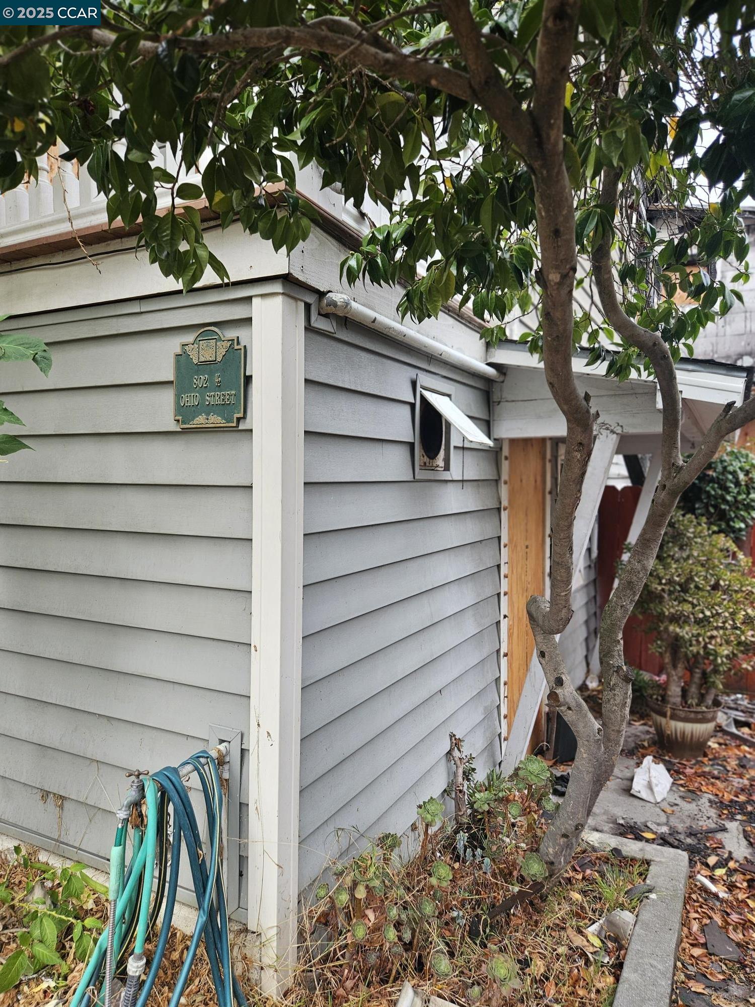 802 Ohio Street Vallejo, CA 94590 - Photo 5 of 14 a view of outdoor space and yard