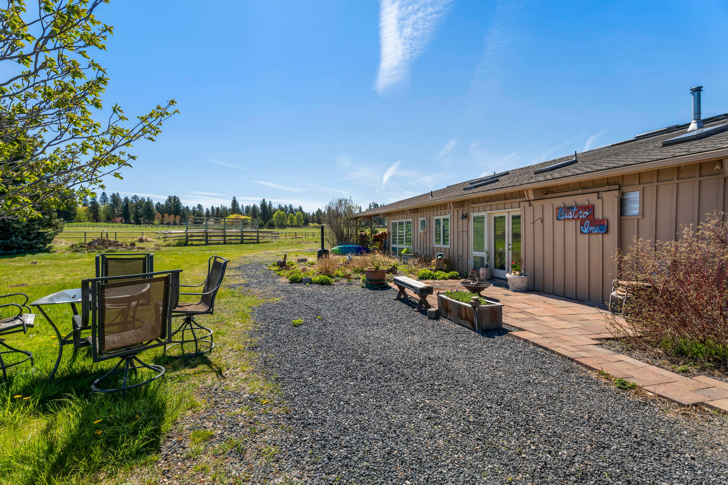 20875 Sholes Road Bend, OR 97702 - Photo 82 of 88 86-Exterior