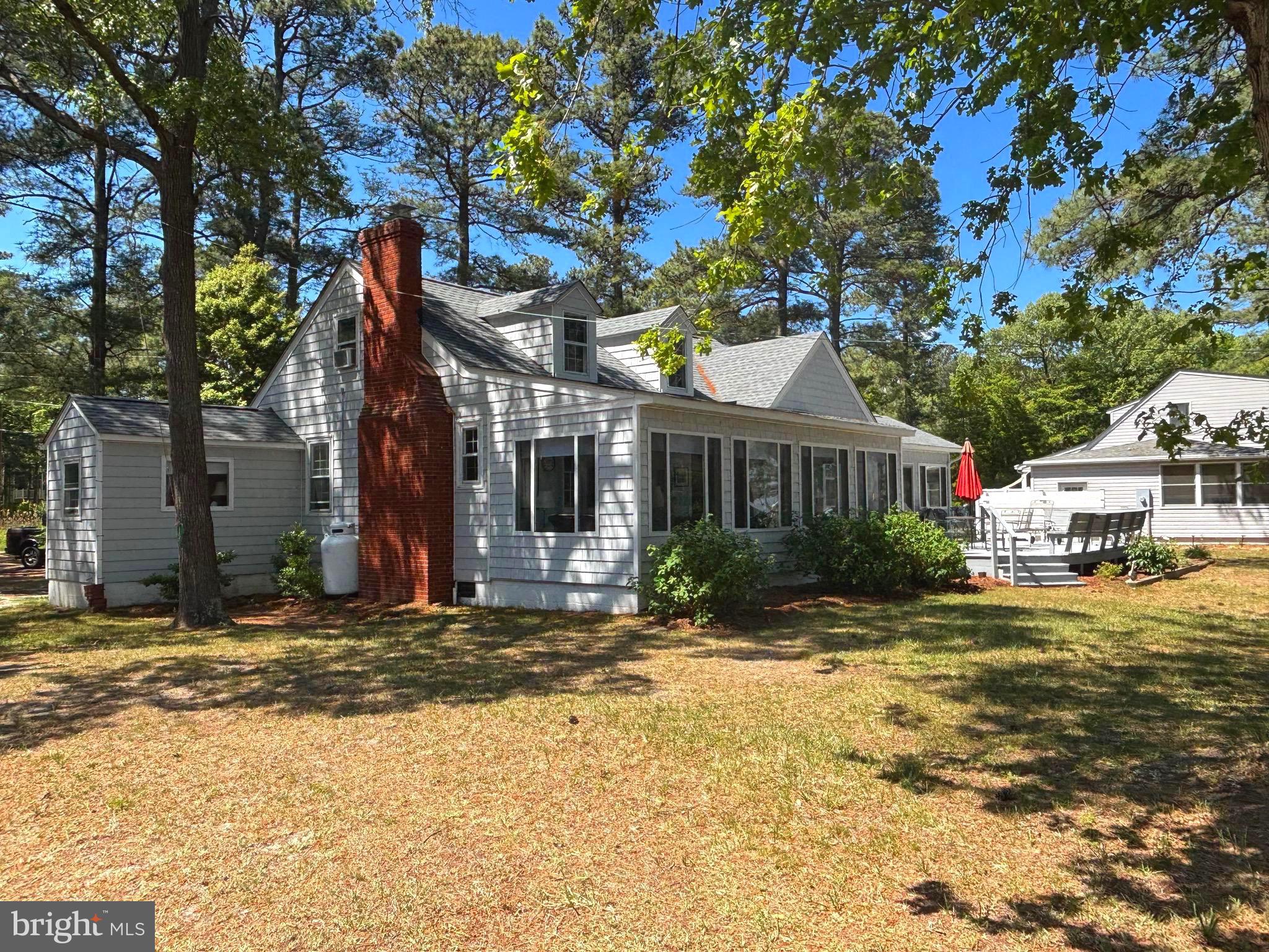 924 Blackbeard Pond Road Hague, VA 22469 - Photo 5 of 48 Side of the House