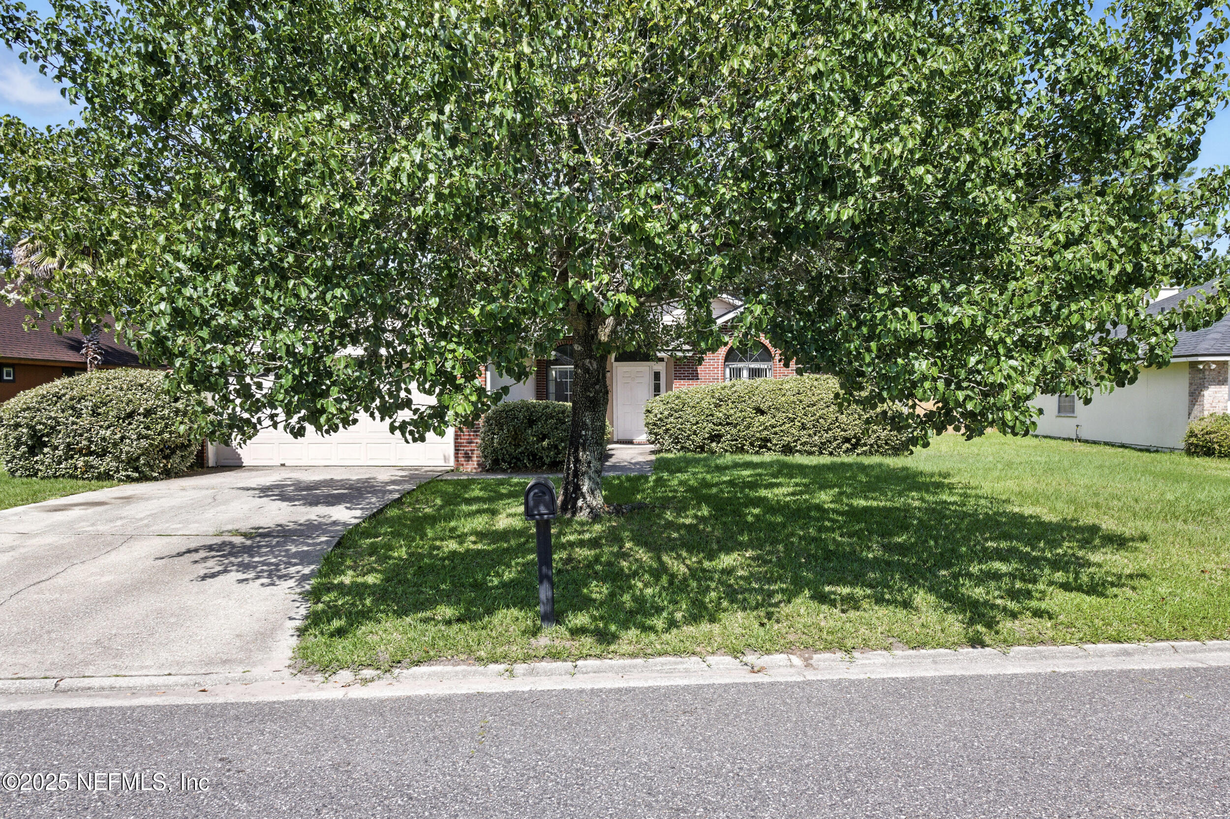 11249 Hartland Road Jacksonville, FL 32218 - Photo 5 of 15 11249 Hartland Rd