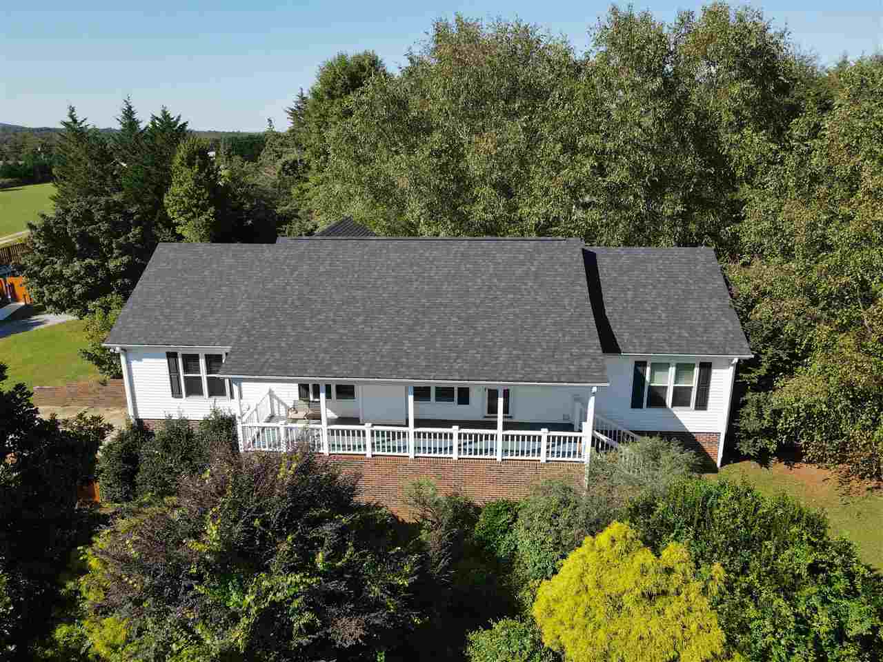 750 Wilkins Road Campobello, SC 29322 - Photo 1 of 35