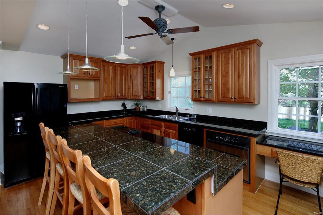12353 Conway Road Creve Coeur, MO 63141 - Photo 8 of 15 Gallery Image 8