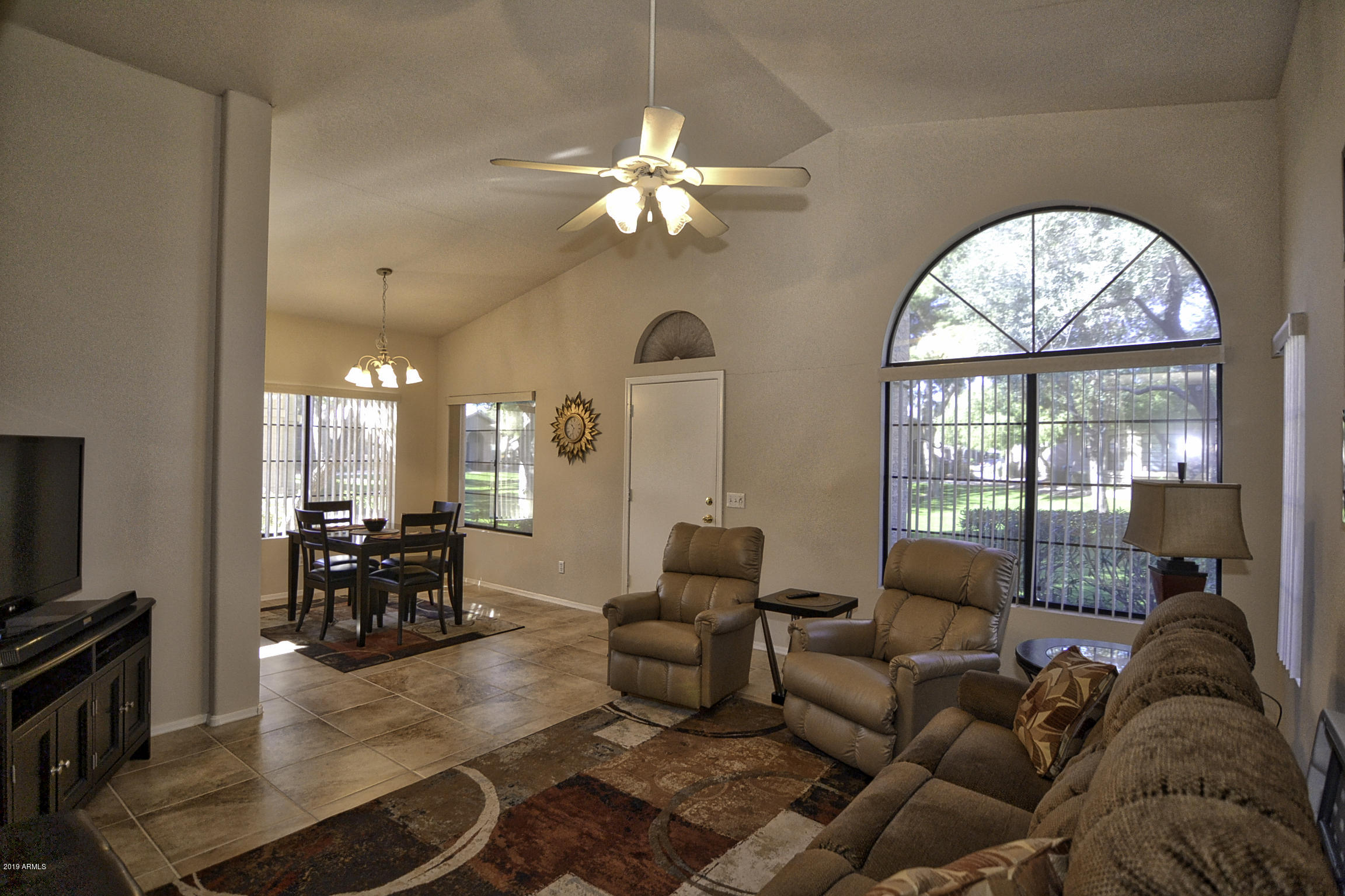 14300 West Bell Road, Unit 356 Surprise, AZ 85374 - Photo 4 of 39 Living3